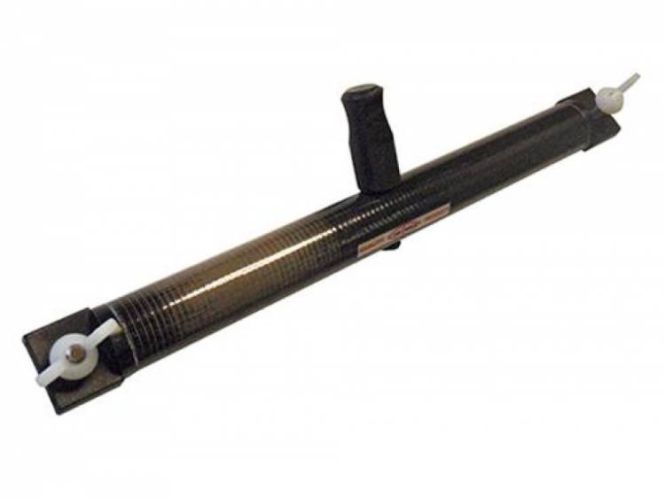 Carbon stretcher bar